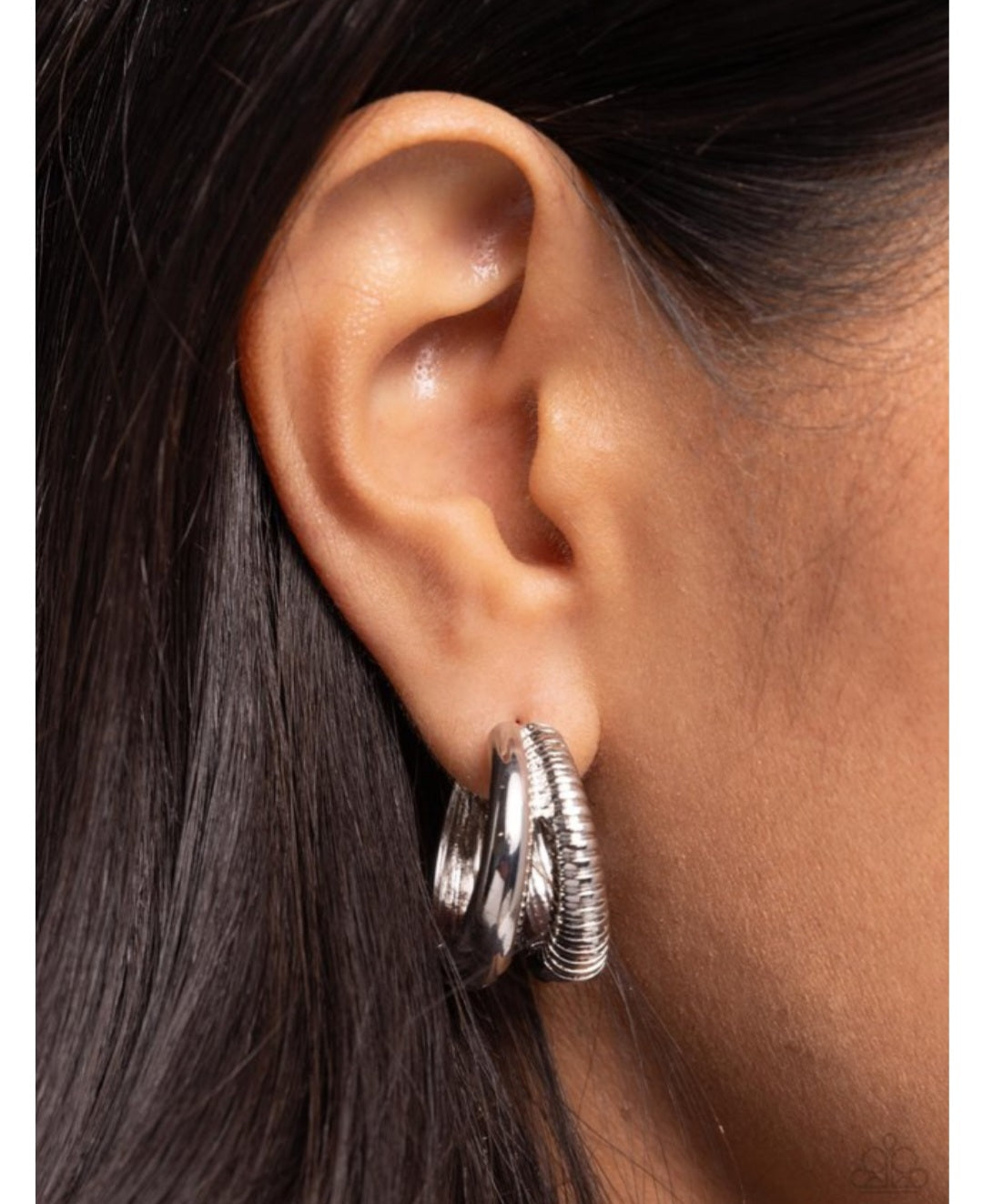 Textured Tremolo- Silver Earrings