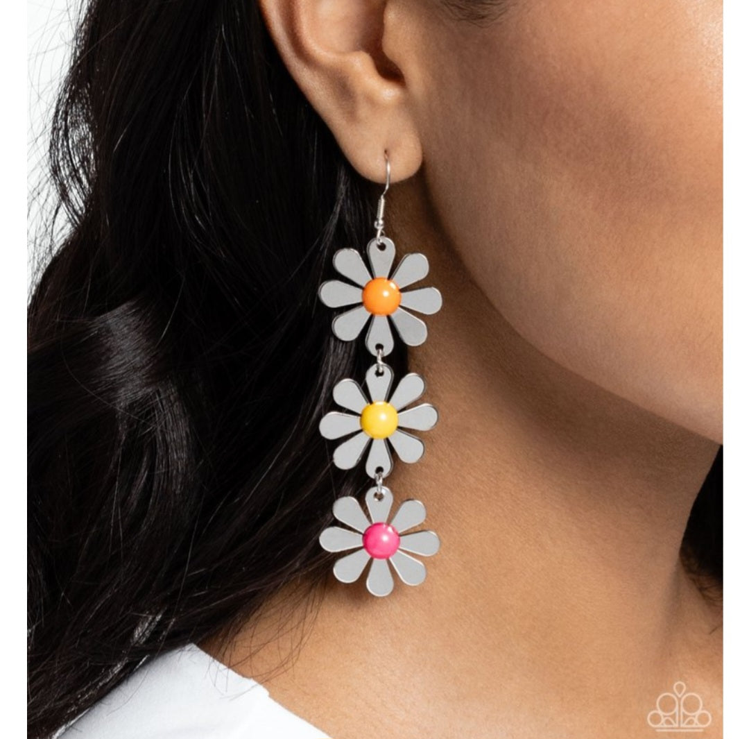 Daisy Dame- Yellow Earrings