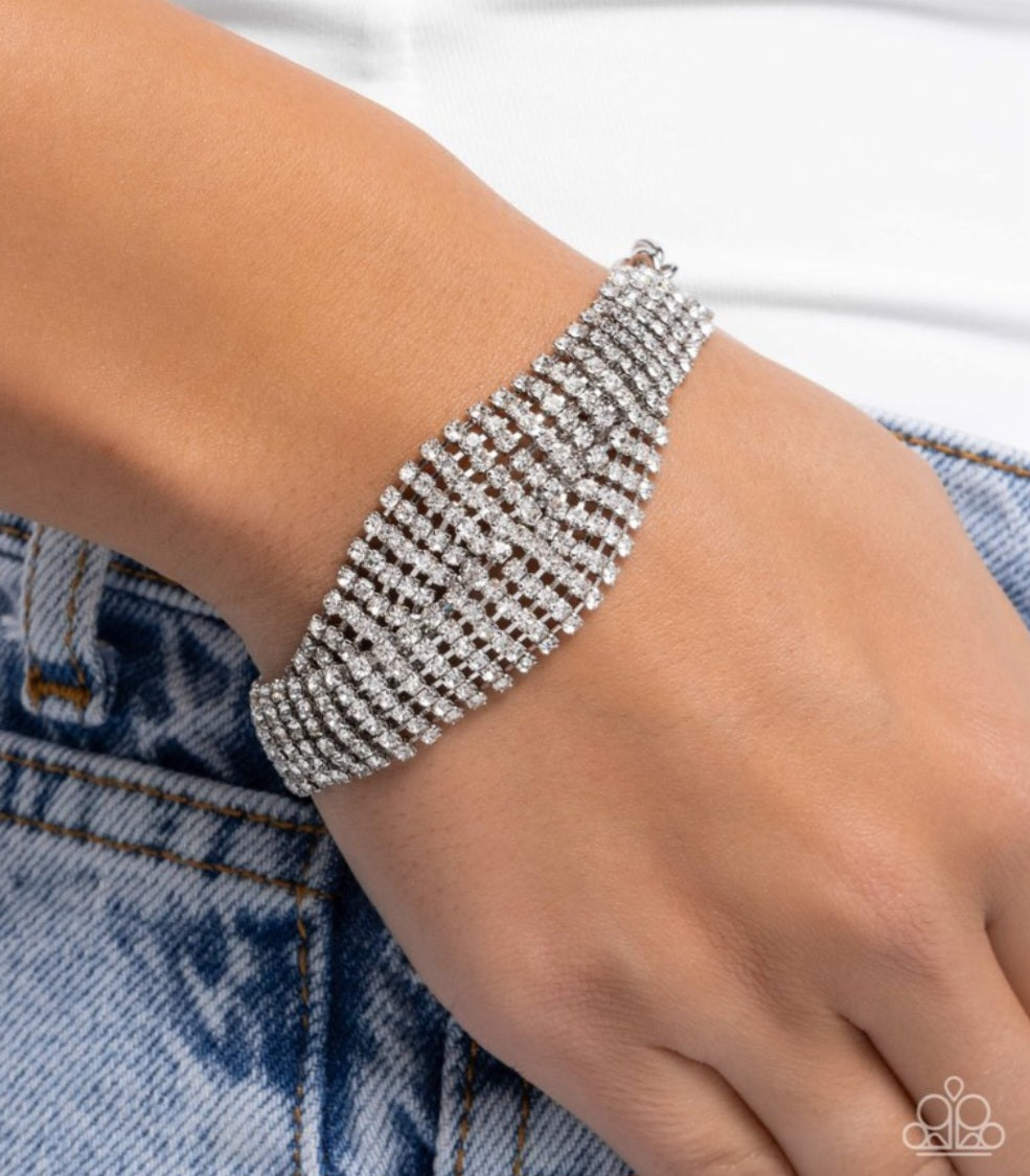 Trustworthy Twist- White Bracelet