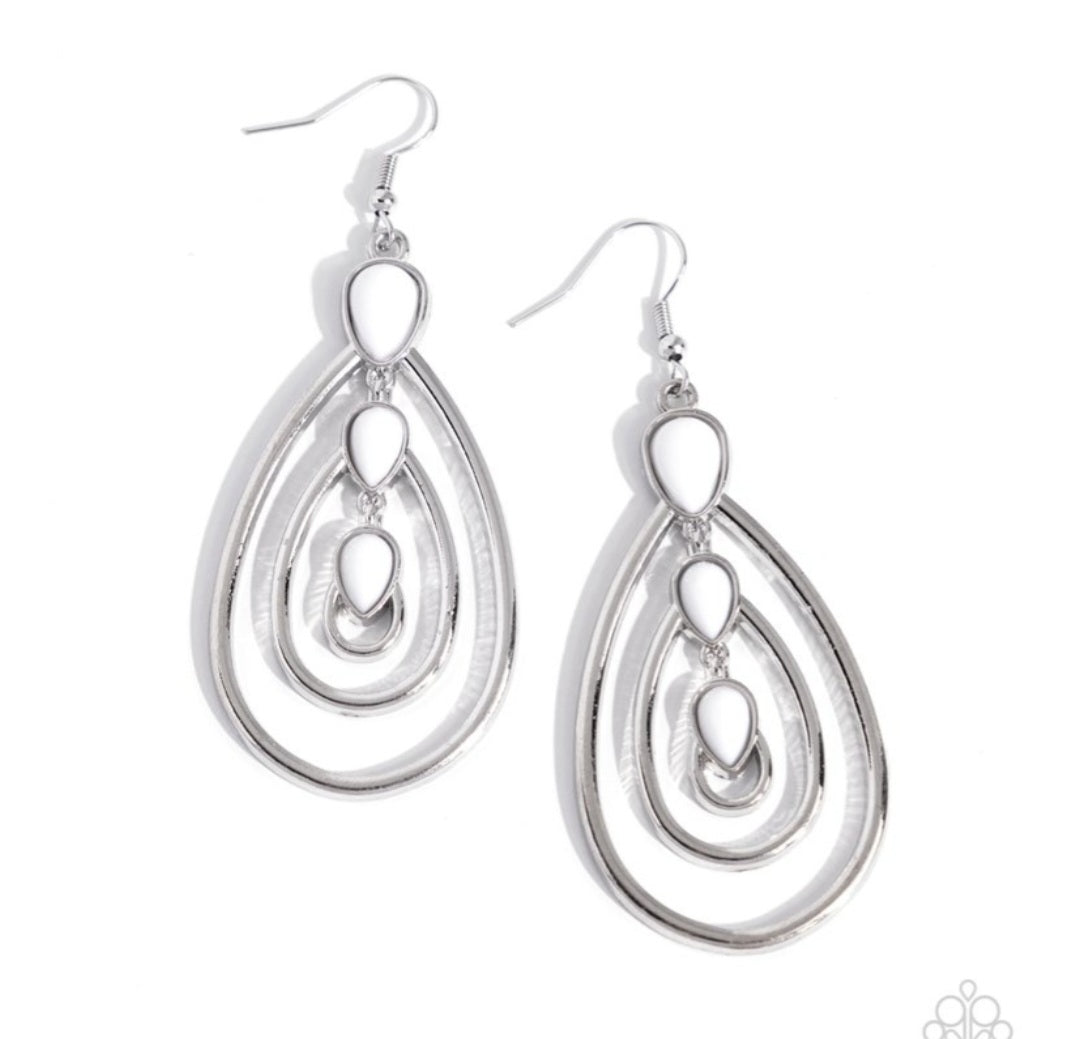 Sweat and Tiers White- Earrings