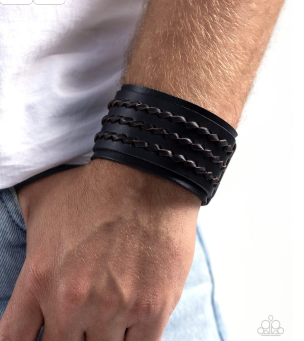 Western Twist- Black Bracelet Unisex