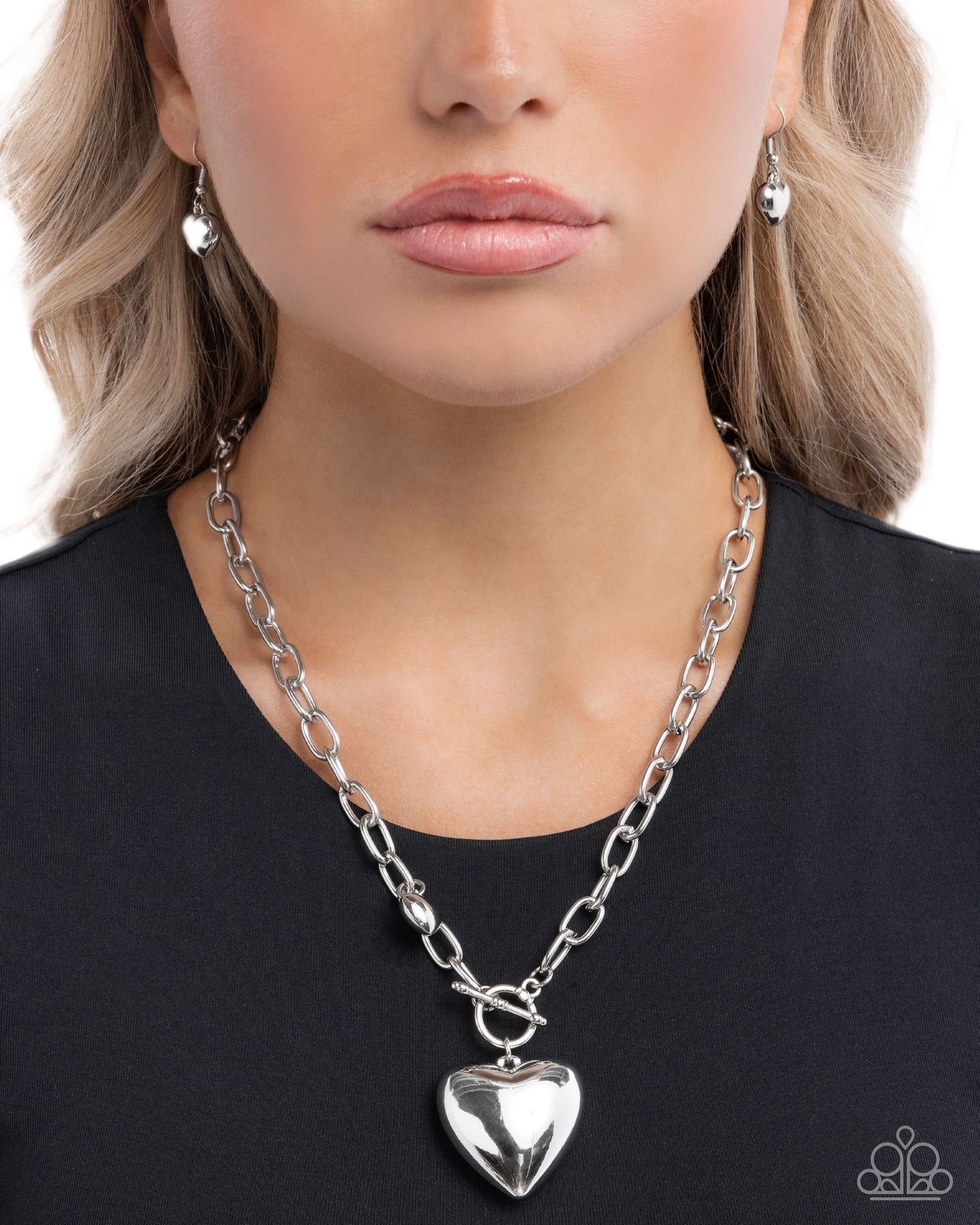 Heartfelt Hangout- Silver Bracelet