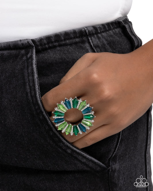 Powerhouse Pedestal- Green Ring