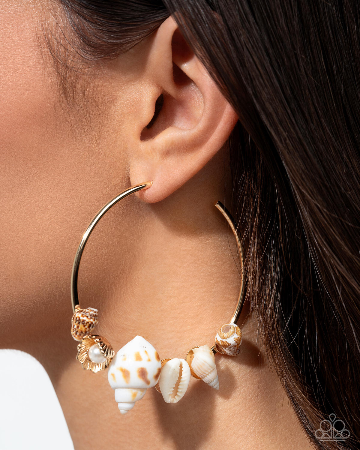 Seashell Sonnet- Gold Earrings