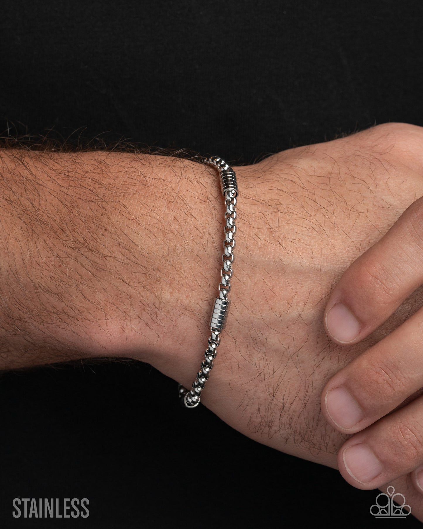 Barricade Bravado- Silver Unisex Necklace and Bracelet