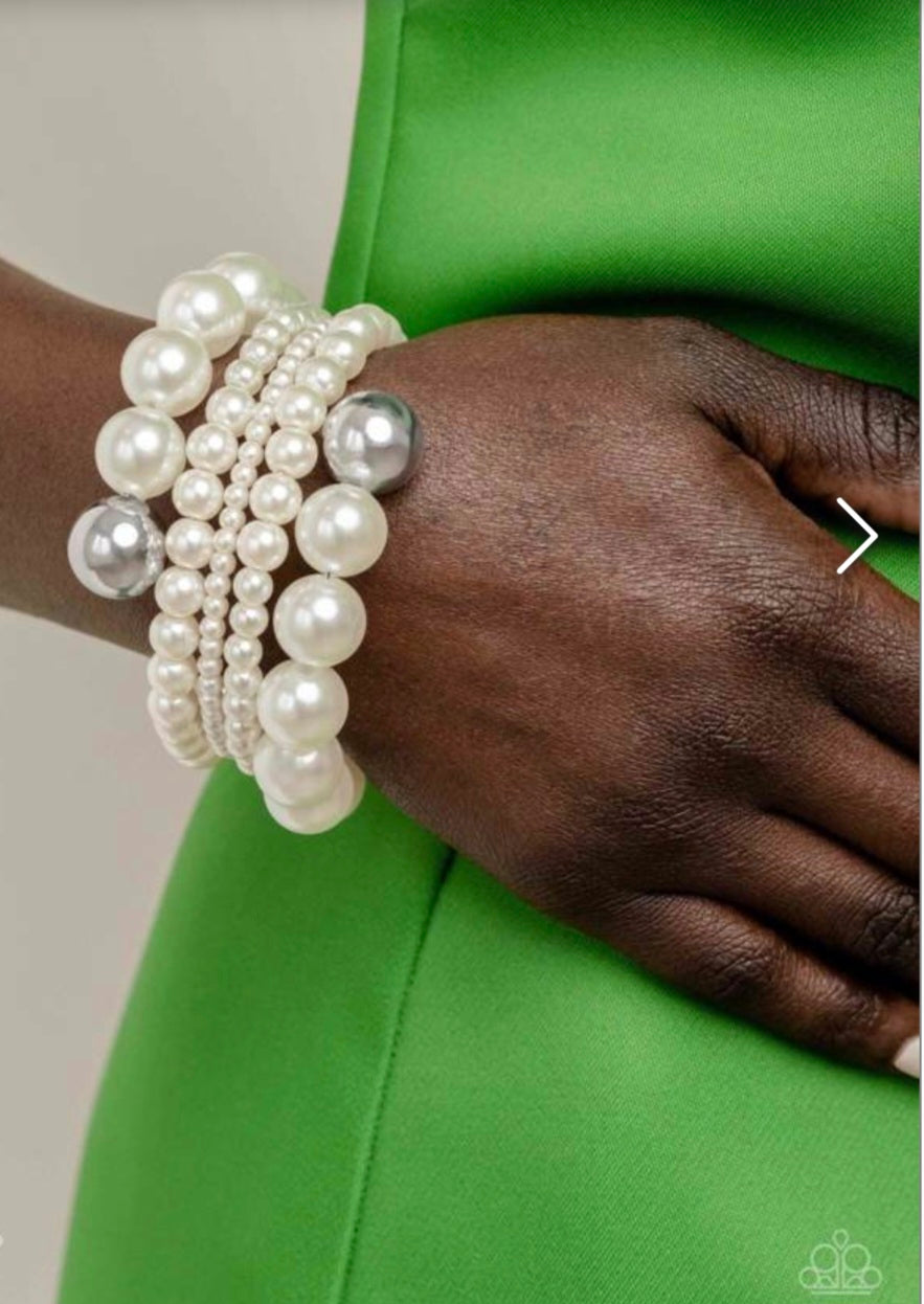Pleasing Pirourette- White Pearl Bracelet