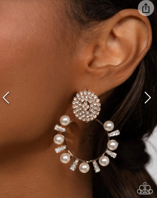 Wistfully Waltzing- Gold Pearl Earrings