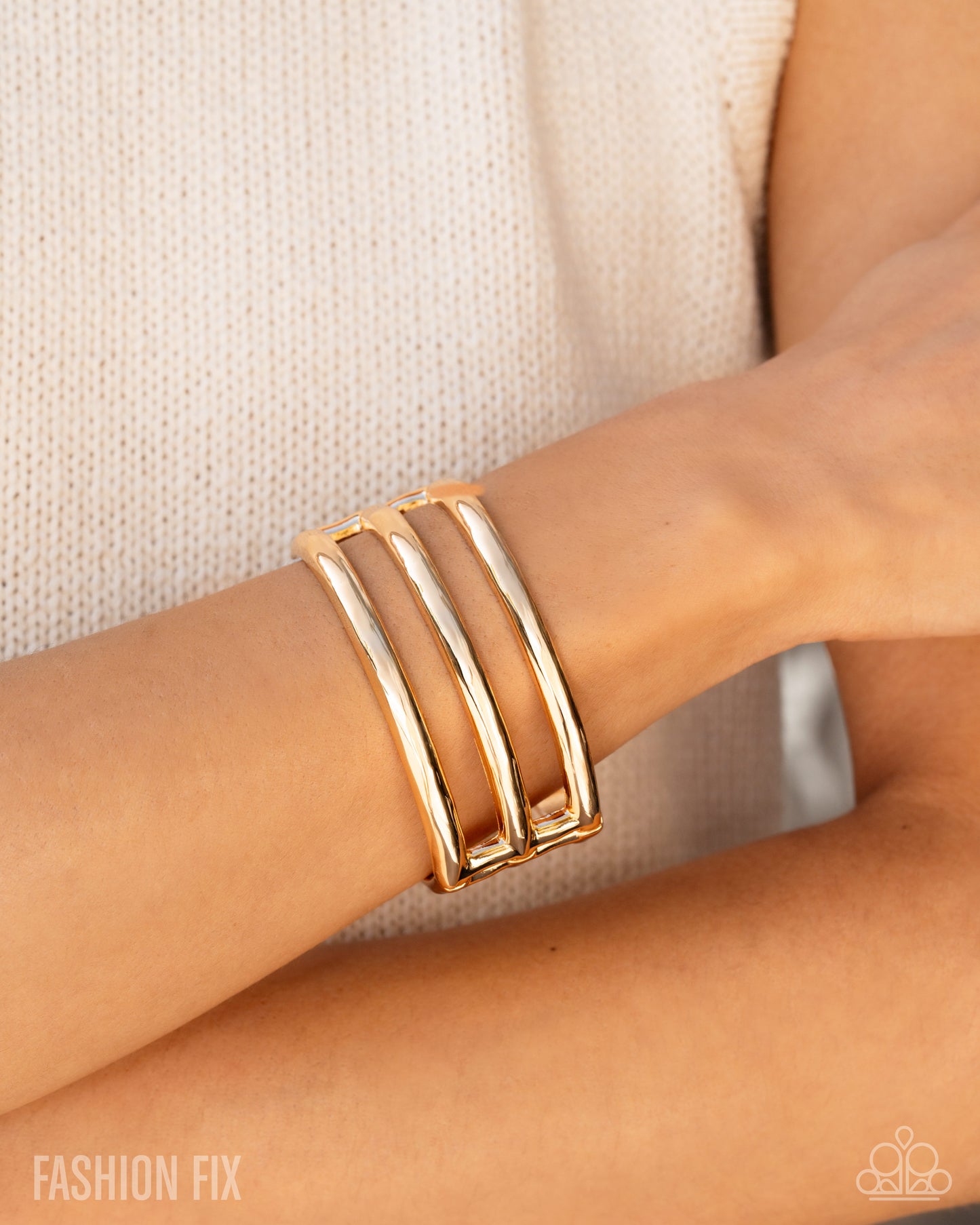 Prominent Personality- Gold Bracelet Fashion Fix